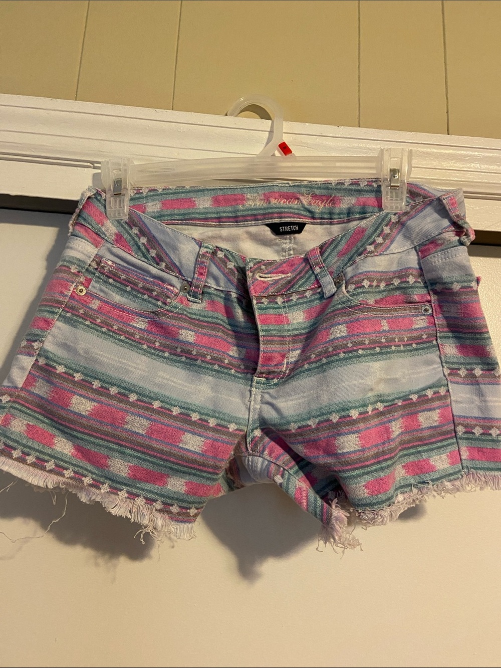 American Eagle Women’s Pastel Aztec Stripe Frayed Denim Shorts 8